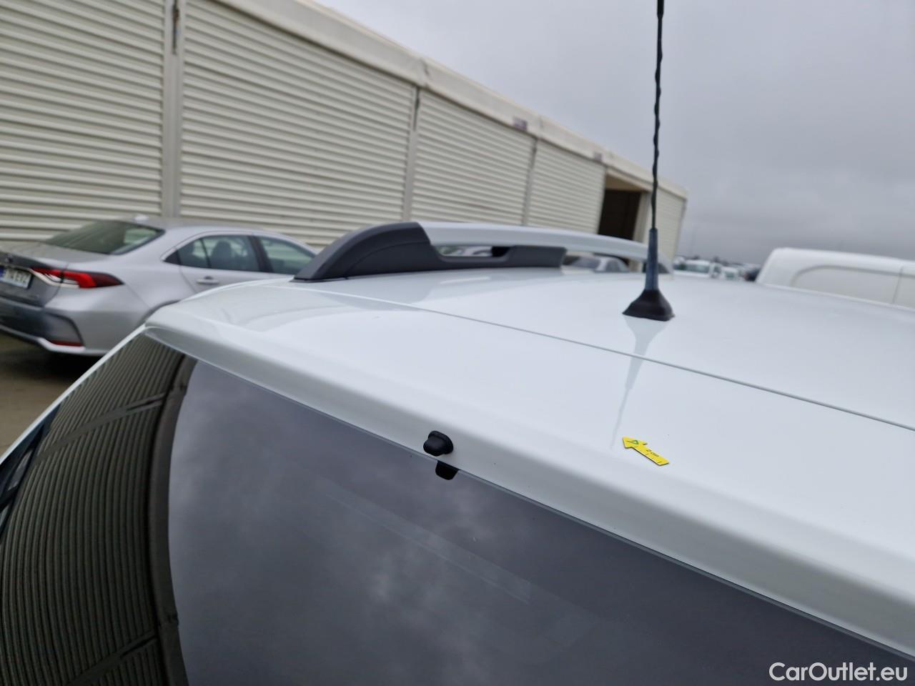  Dacia  Duster 1.5 Blue dCi 115 Prestige 4WD #13