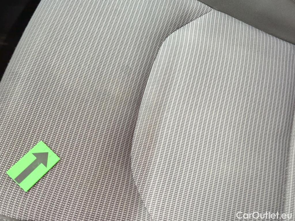  Hyundai  i30 1.5 110CP Comfort #24