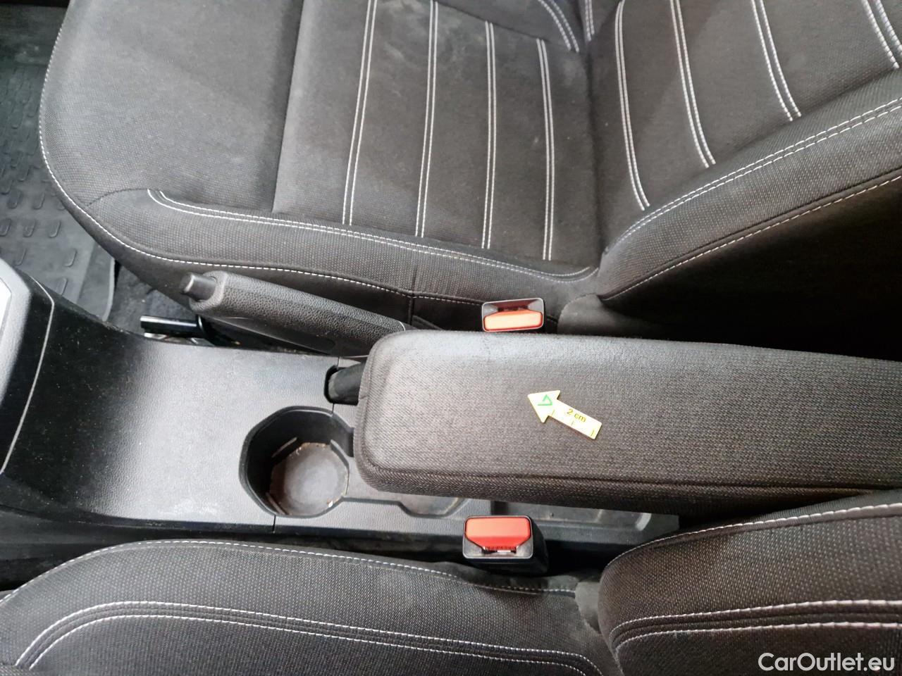  Dacia  Logan 1.0 TCe 90CP Comfort MT6 #32