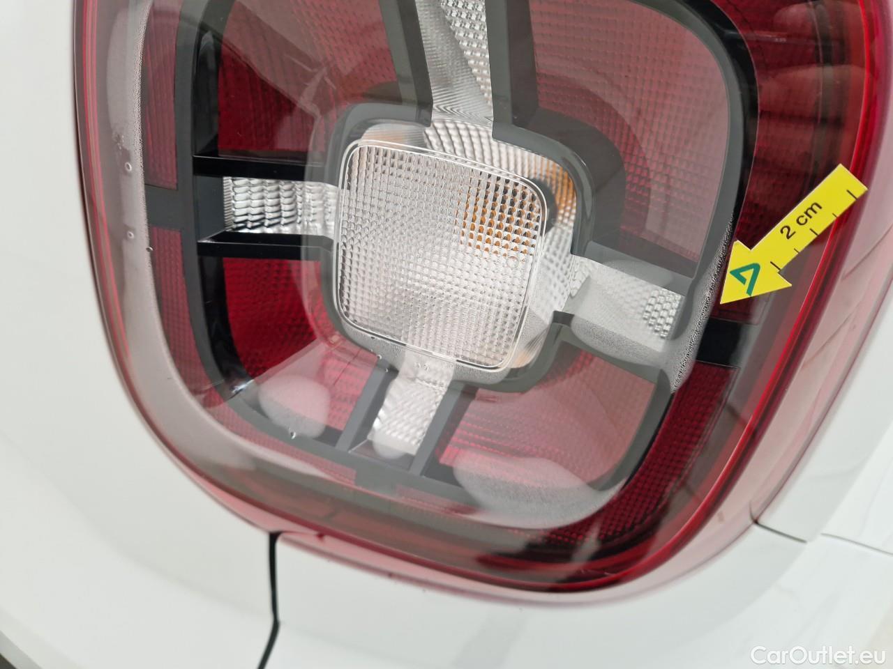  Dacia  Duster 1.5 Blue dCi 115CP Comfort 4WD #15