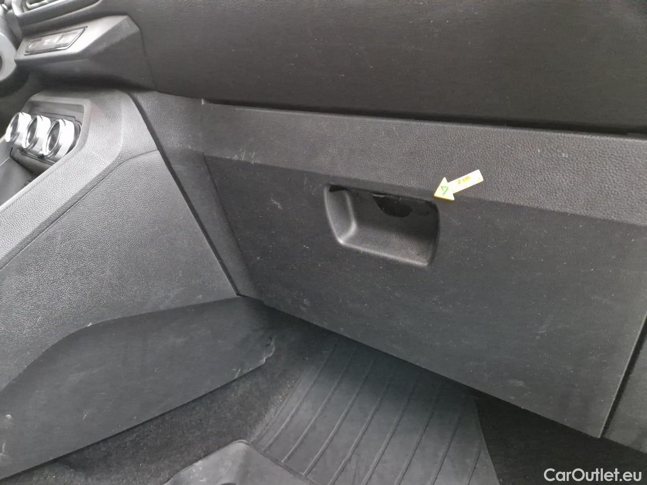  Dacia  Logan 1.0 TCe 90CP Comfort MT6 #48