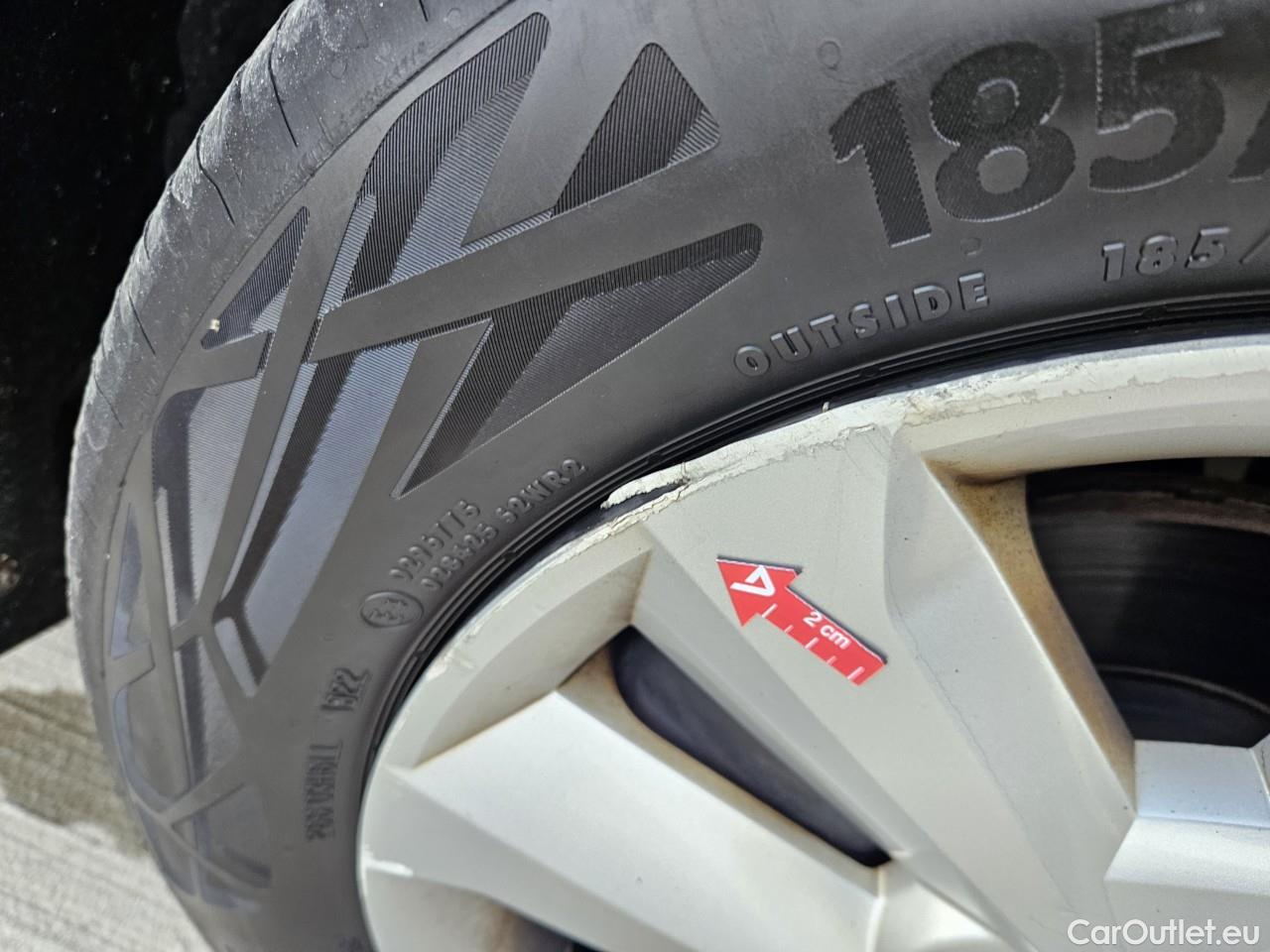  Dacia  Logan 1.0 TCe 90CP Comfort MT6 #8