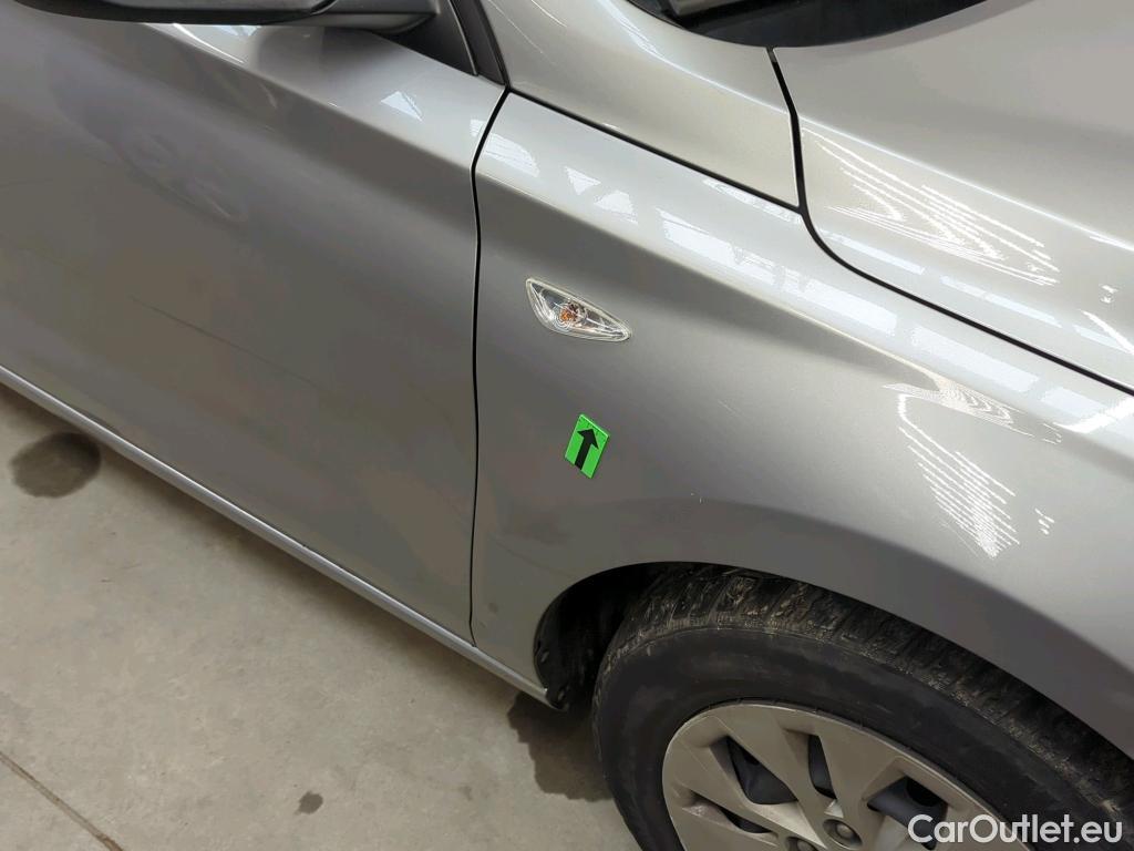  Hyundai  i30 1.5 110CP Comfort #17