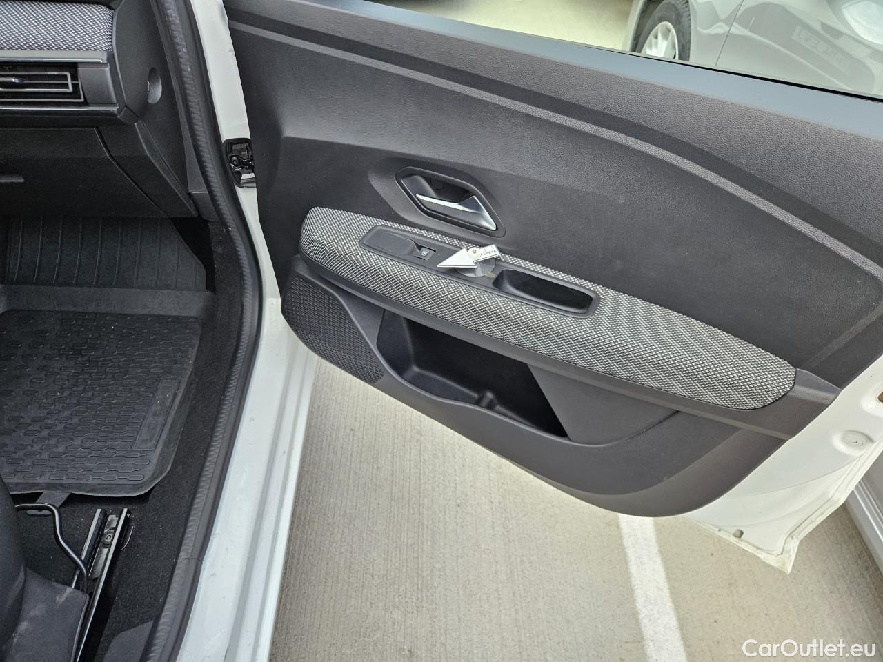  Dacia  Logan 1.0 TCe 90CP Comfort MT6 #25