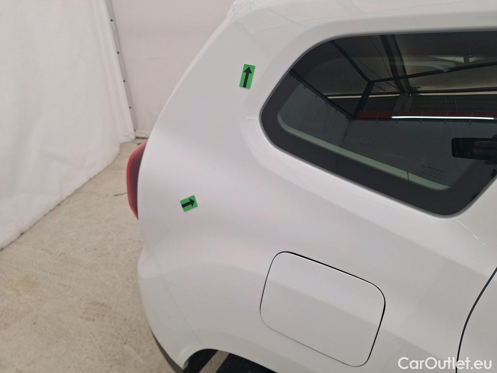  Dacia  Duster 1.5 Blue dCi 115CP Comfort 4WD #13