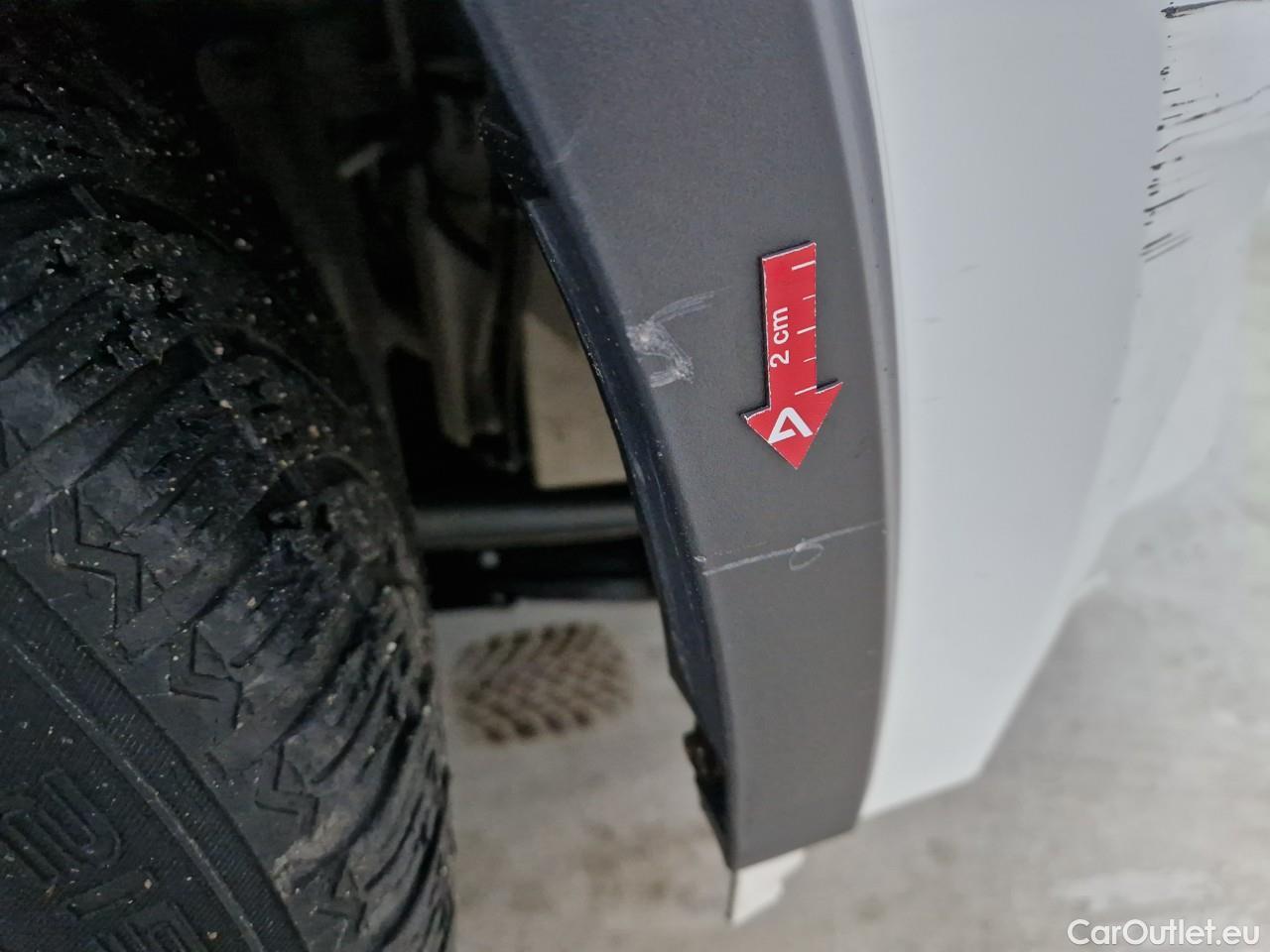  Toyota  C-HR 1.8 HSD C-enter #21