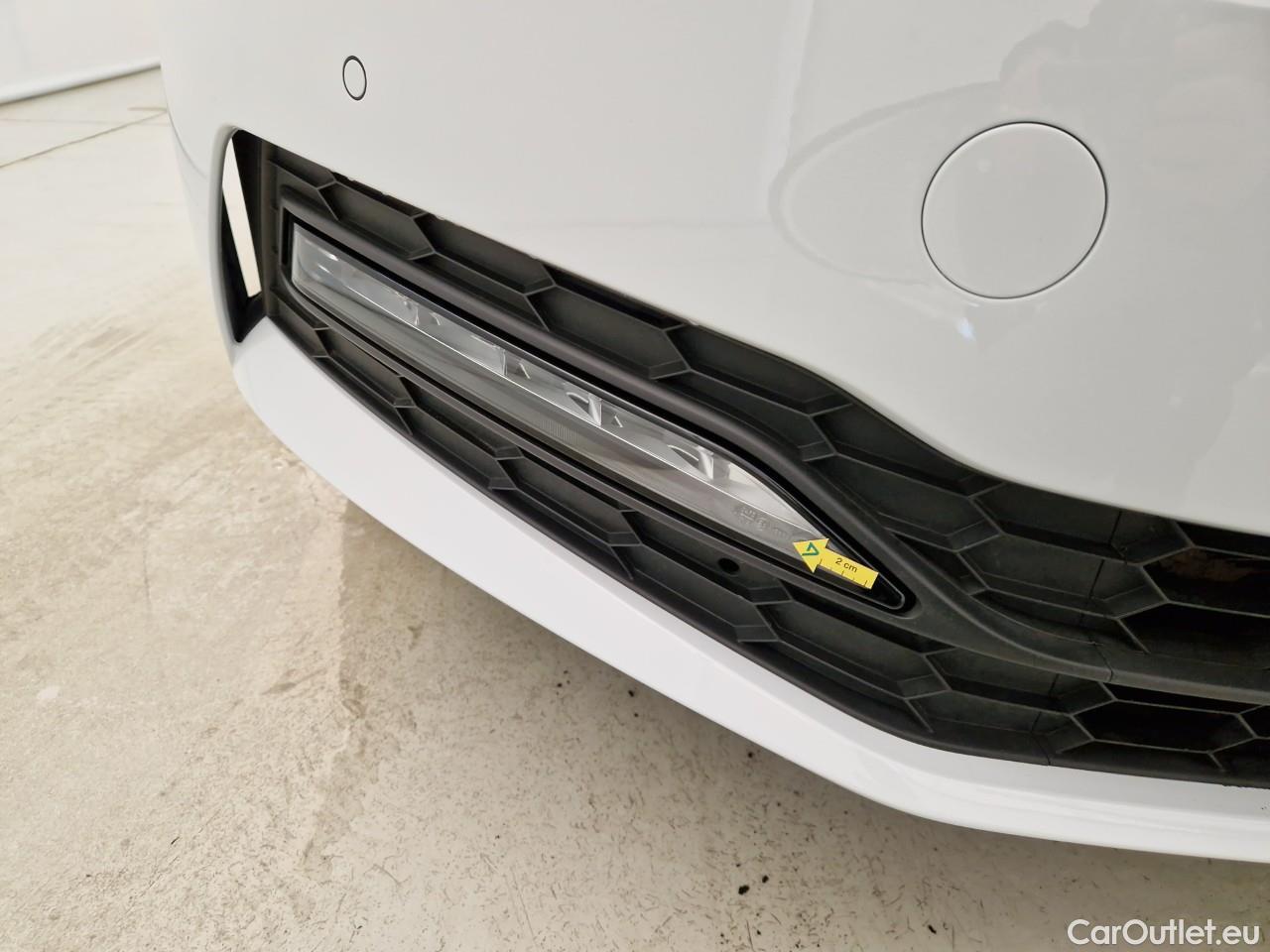  Skoda  Superb 2.0 TDI 150CP Ambition DSG #7