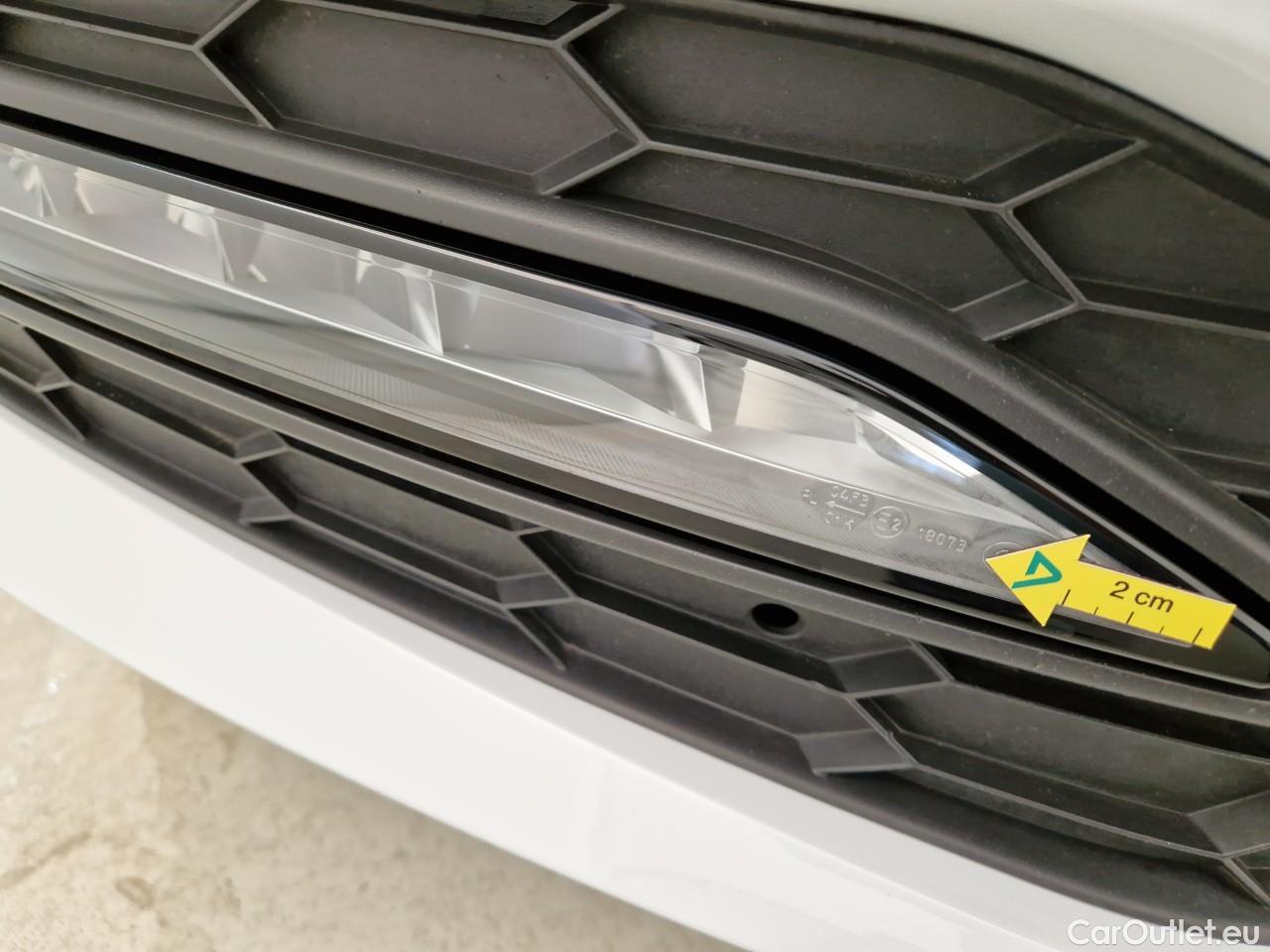  Skoda  Superb 2.0 TDI 150CP Ambition DSG #8