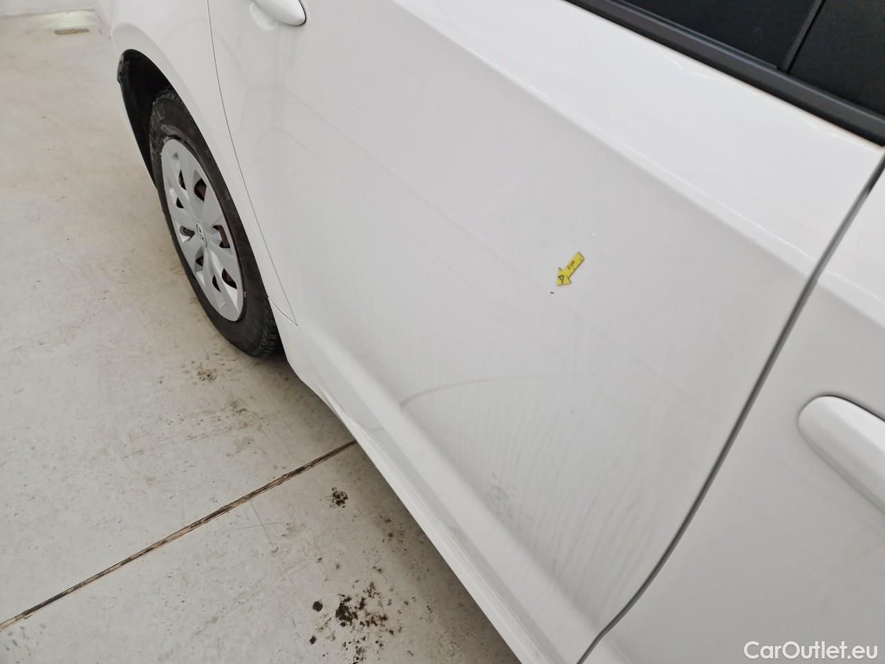  Toyota  Corolla 1.8 Hybrid Business HSD E-CVT #24