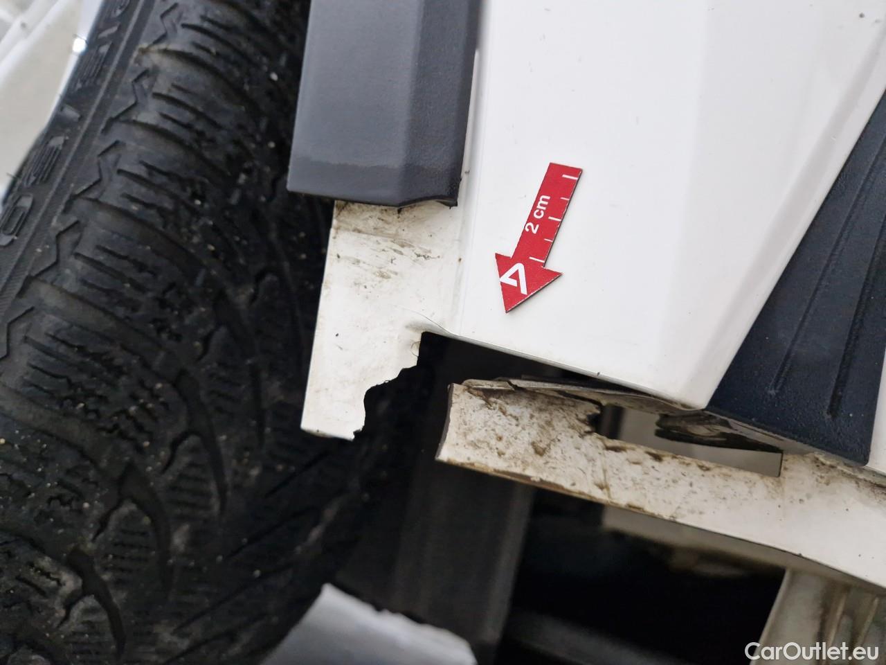  Toyota  C-HR 1.8 HSD C-enter #16