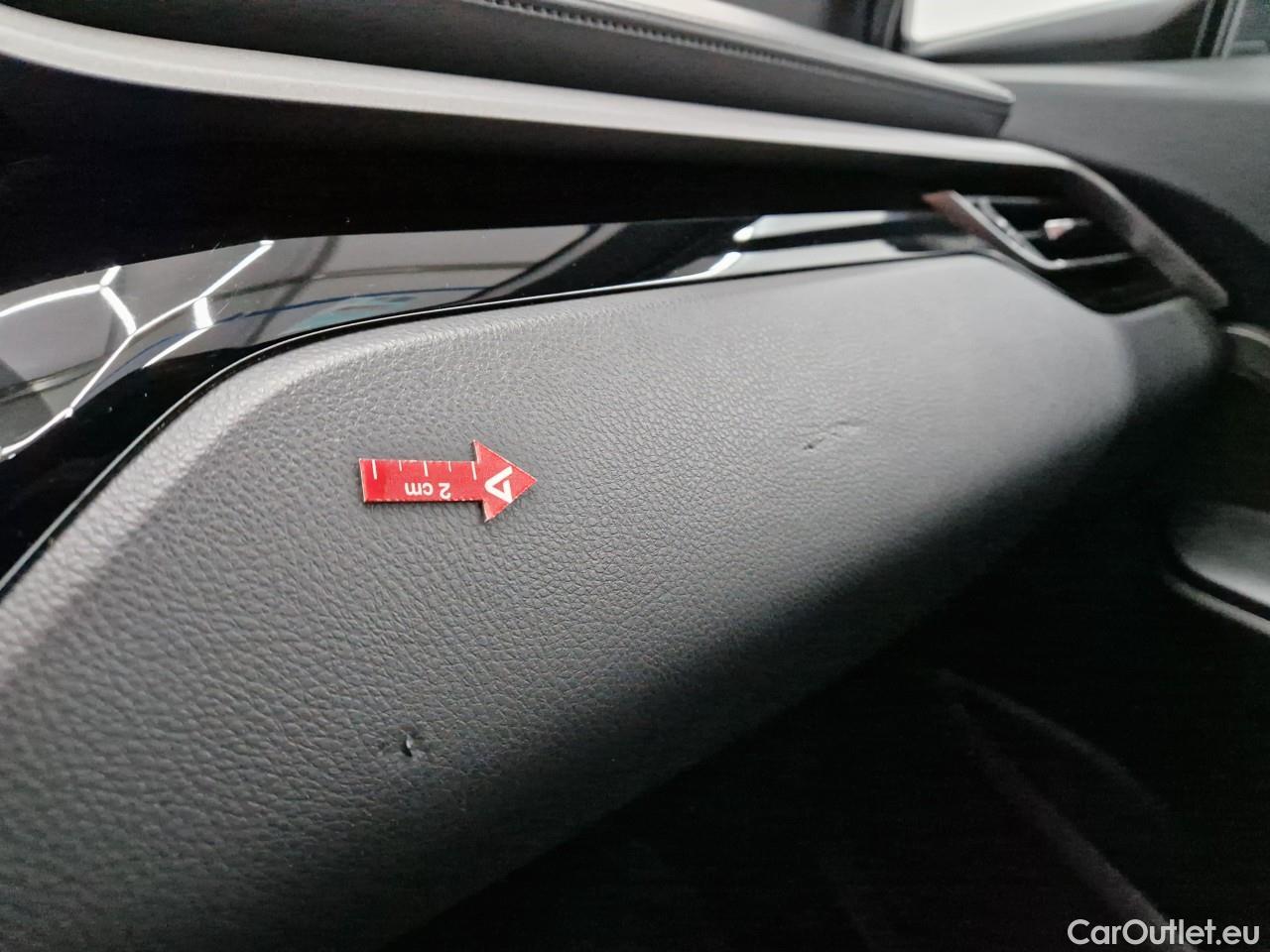  Toyota  C-HR 1.8 HSD C-enter #42