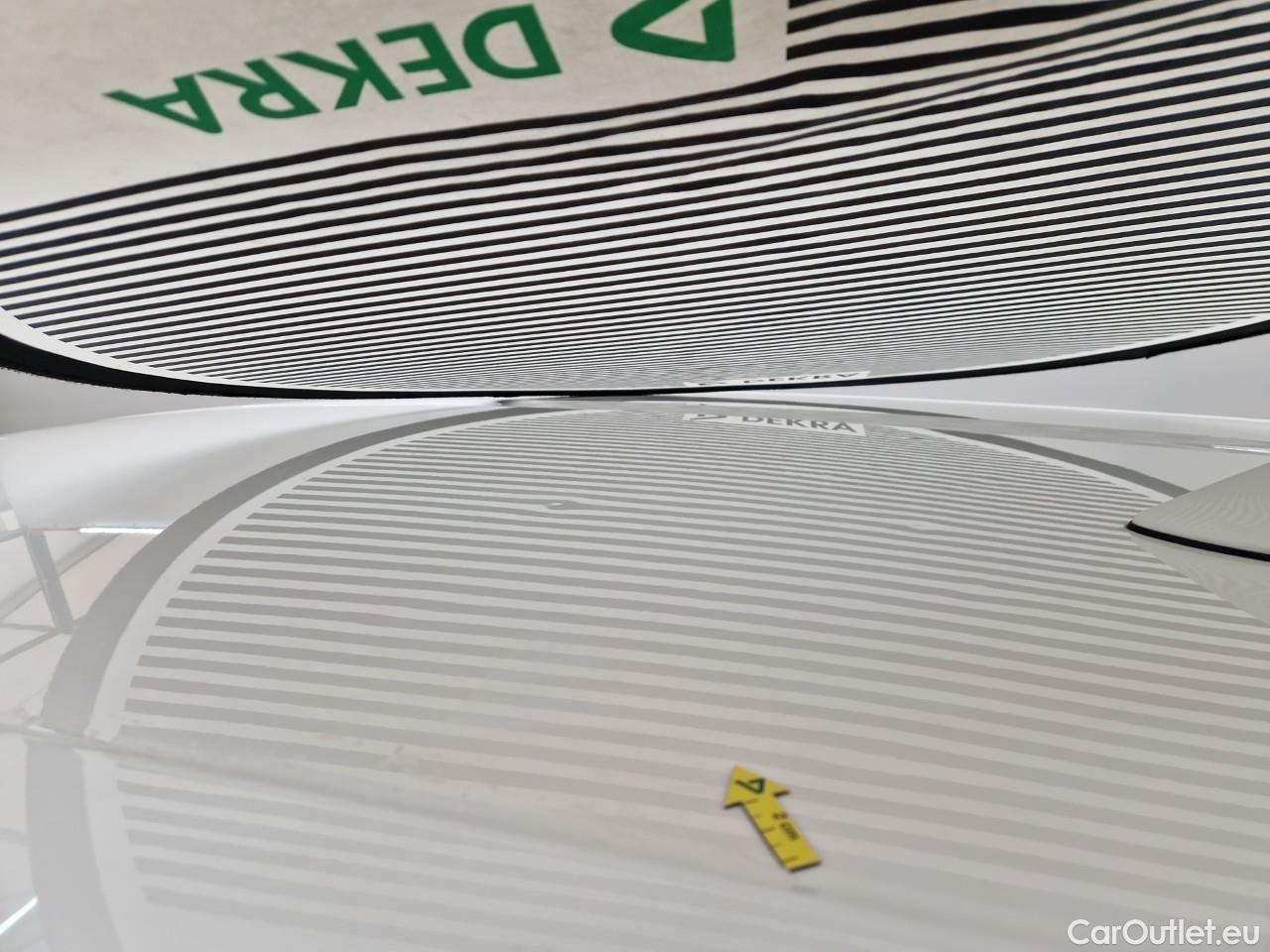  Toyota  C-HR 1.8 HSD C-enter #22