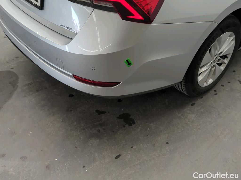  Skoda  Octavia 2.0 TDI 150CP Ambition DSG #5