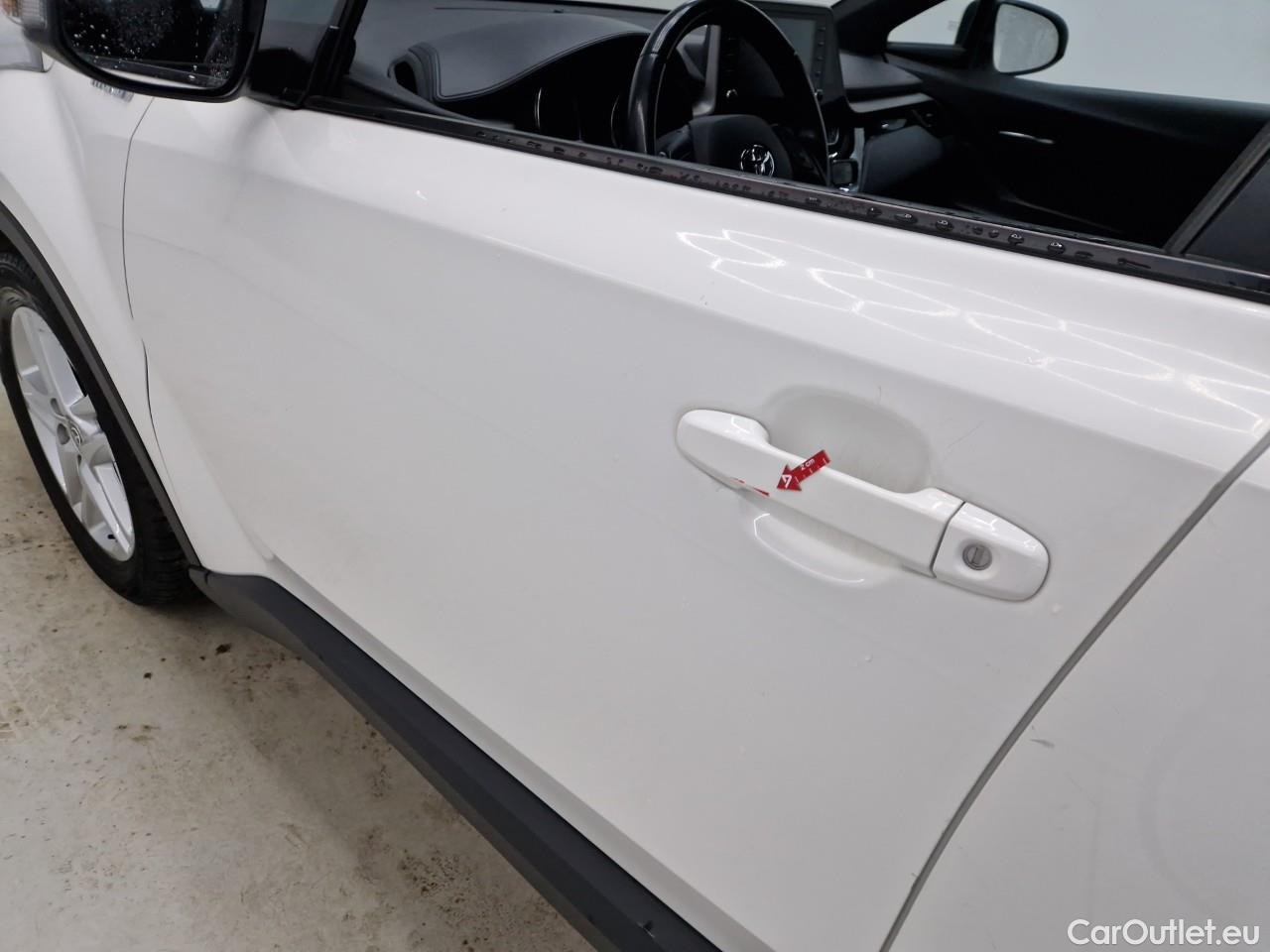  Toyota  C-HR 1.8 HSD C-enter #3