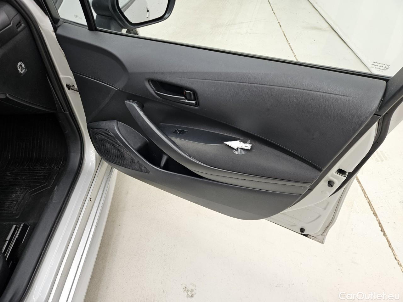  Toyota  Corolla 1.8 Hybrid Eco HSD E-CVT #59