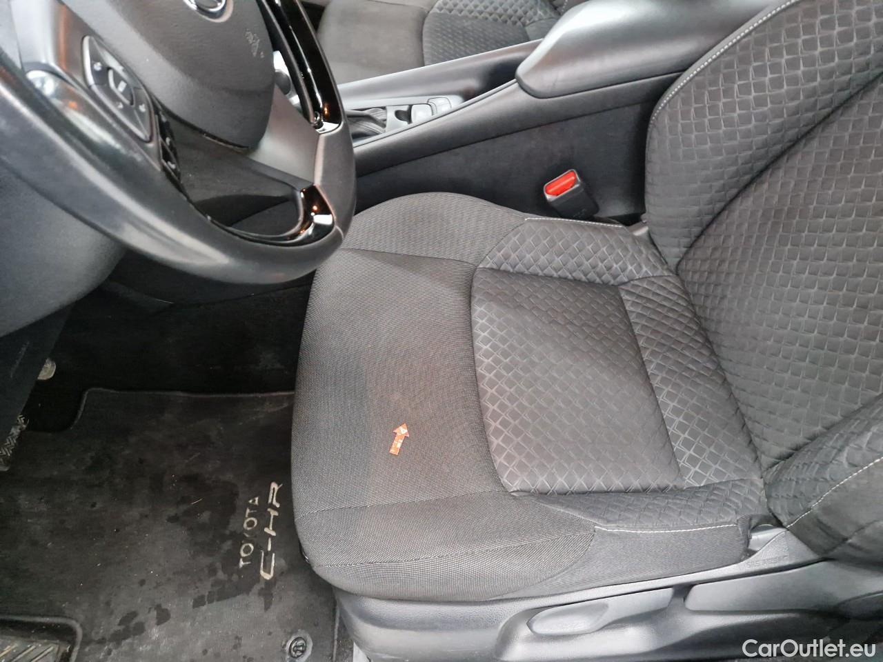  Toyota  C-HR 1.8 HSD C-enter #36