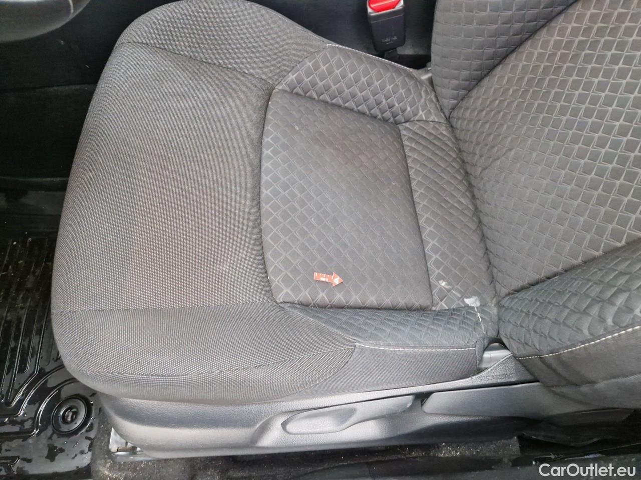  Toyota  C-HR 1.8 HSD C-enter #27