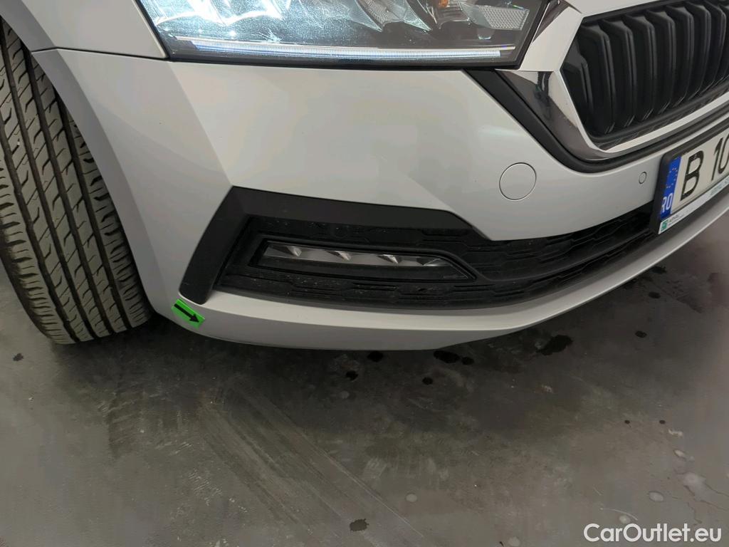  Skoda  Octavia 2.0 TDI 150CP Ambition DSG #7