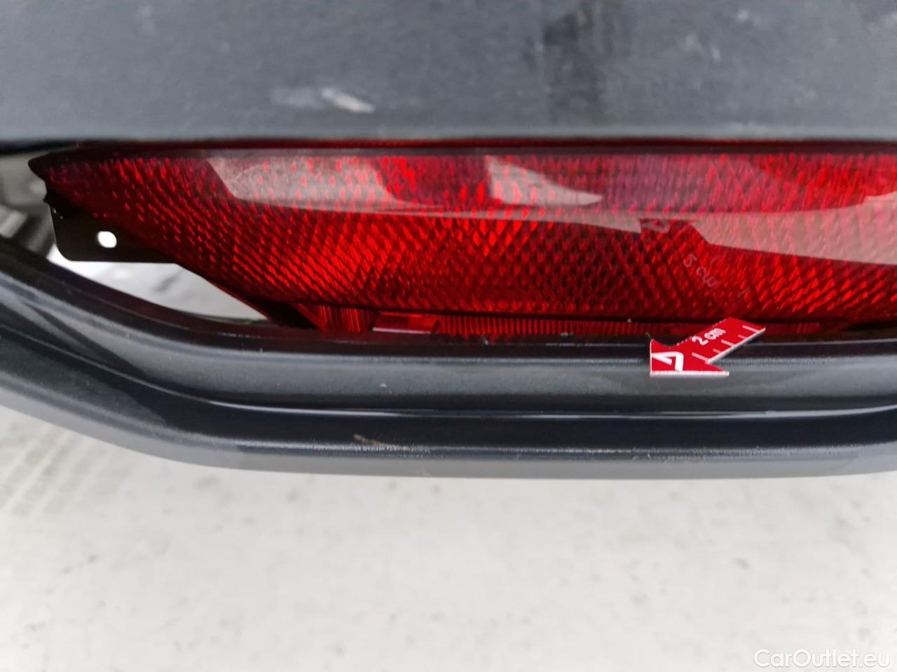  Toyota  C-HR 1.8 HSD C-enter #33