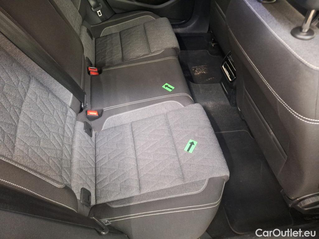  Volkswagen  Passat Var.Comf.1.5 TSI ACT DSG 150 CP #5