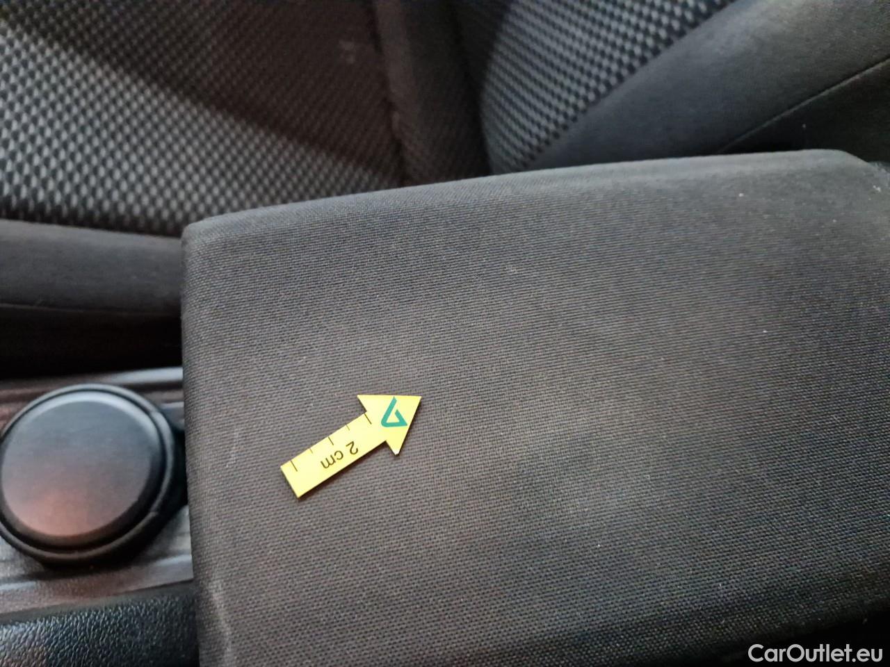  Volkswagen  Polo 1.0 80CP Trendline #33