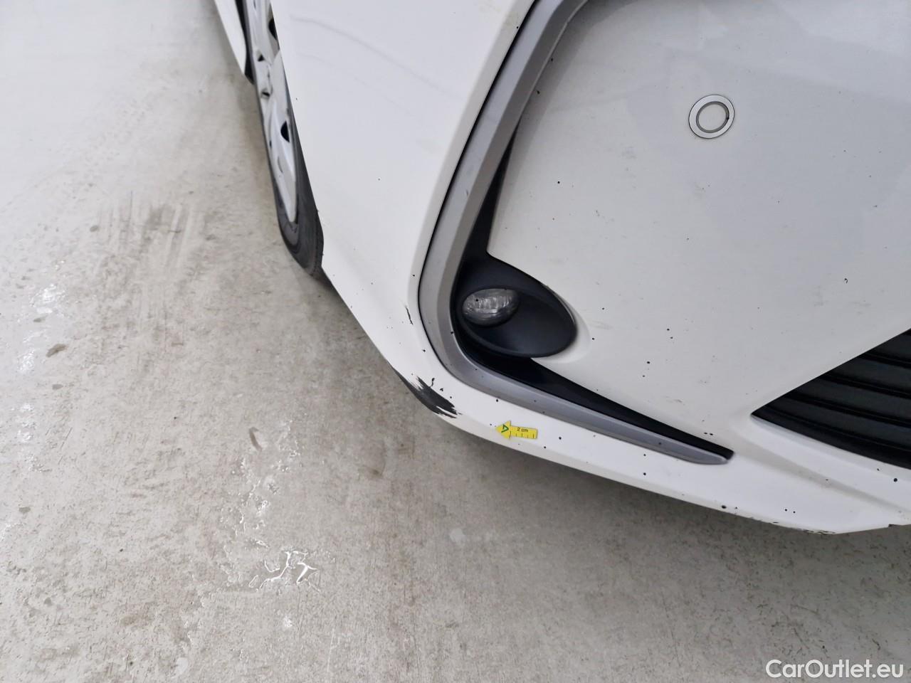  Toyota  Corolla 1.8 Hybrid Business HSD E-CVT #1