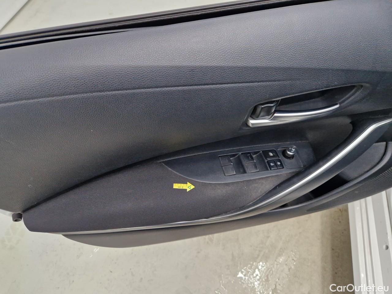  Toyota  Corolla 1.8 Hybrid Business HSD E-CVT #21