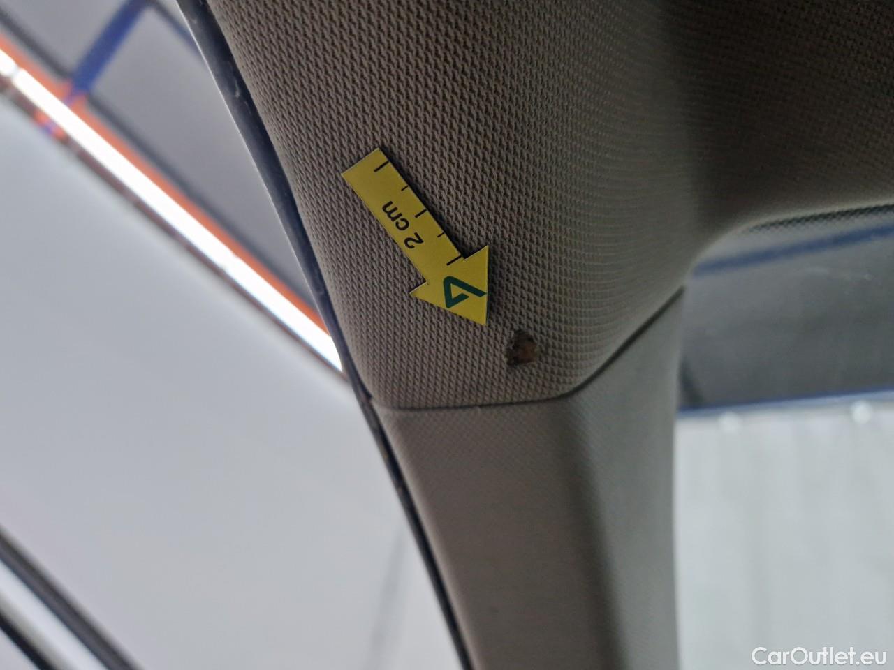  Volkswagen  Polo 1.0 80CP Trendline #38