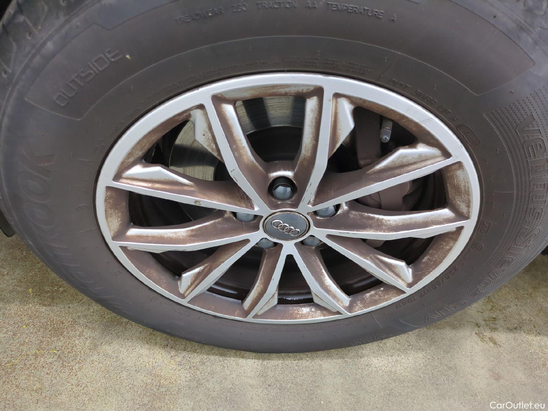  Audi  Q5 AUDI  / 2016 / 5P / SUV 35 TDI 163 S tronic 7 BUSINESS EXECUTIVE #3