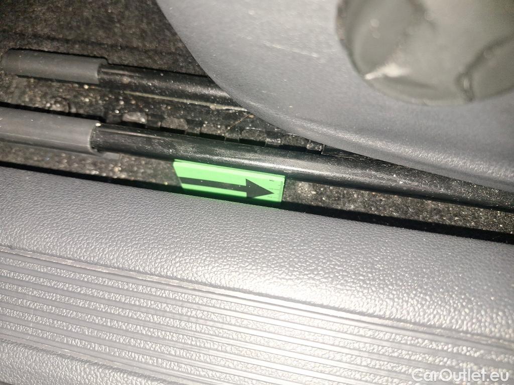  Volkswagen  Passat Var.Comf.1.5 TSI ACT DSG 150 CP #2