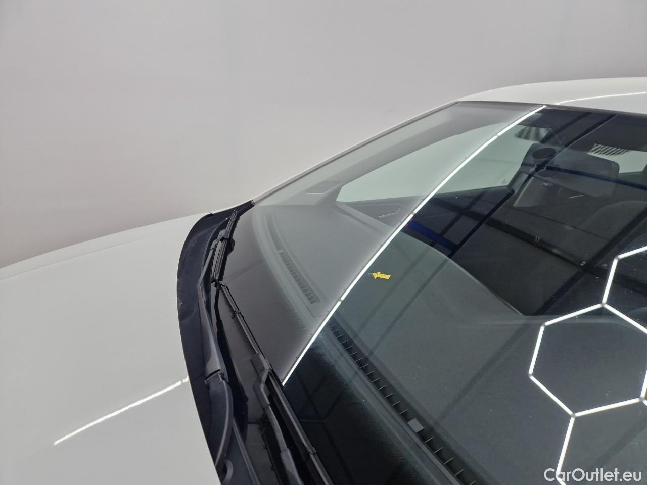  Volkswagen  Polo 1.0 80CP Trendline #18