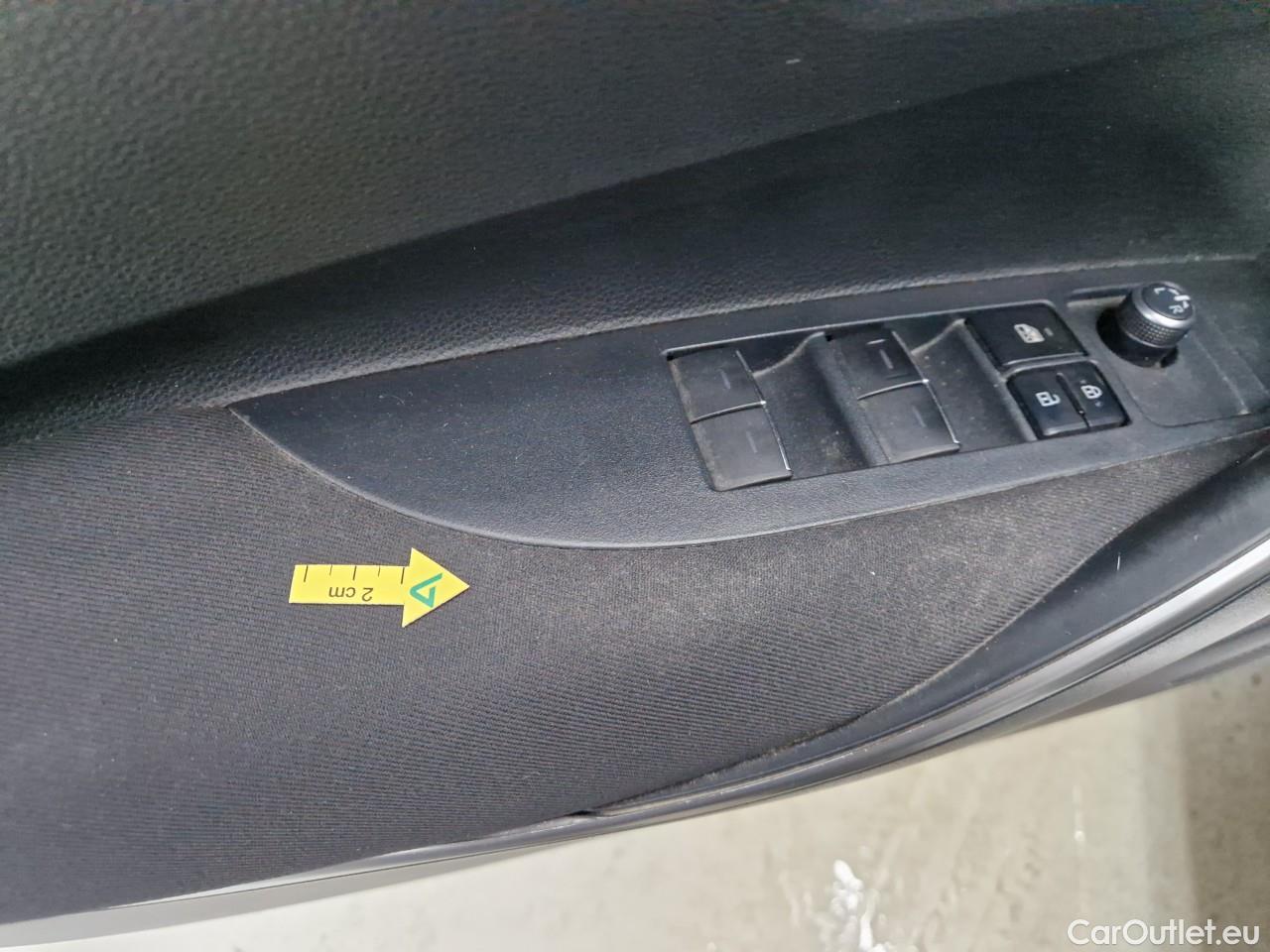  Toyota  Corolla 1.8 Hybrid Business HSD E-CVT #22