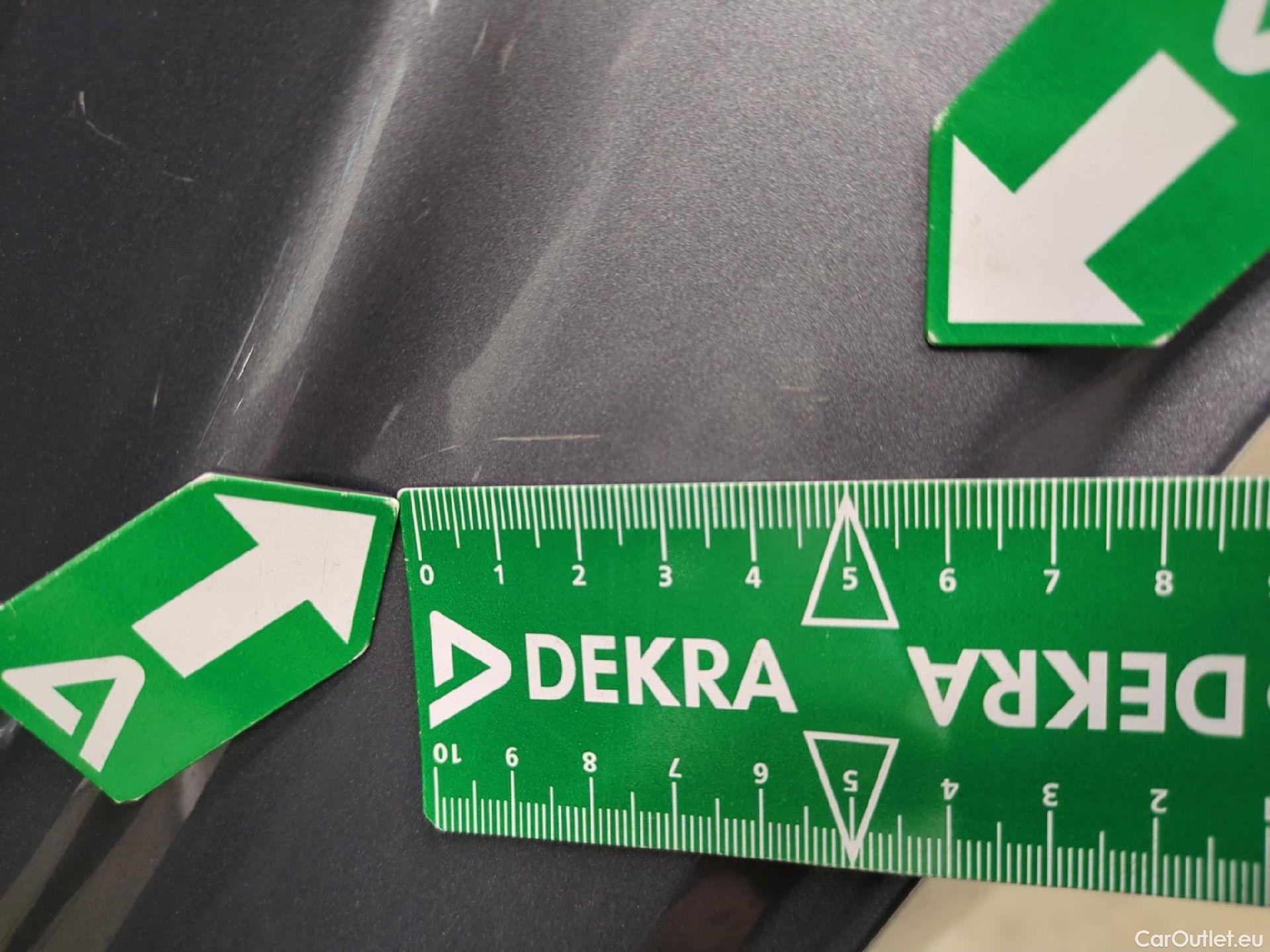  Bmw  Serie 1 1 Berline 116 d Business Design 1.5 115CV BVA7 E6d #5