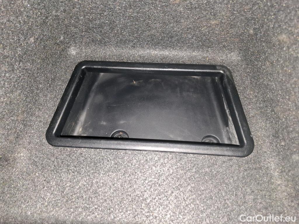  Bmw  Serie 3 BMW Série 3 Berline / 2022 / 4P / Berline 320d 190ch M Sport BVA8 #15