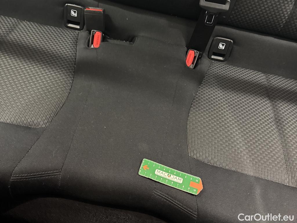  Bmw  Serie 1 BMW Série 1 / 2019 / 5P / Berline 116i DKG7 Business Design #4