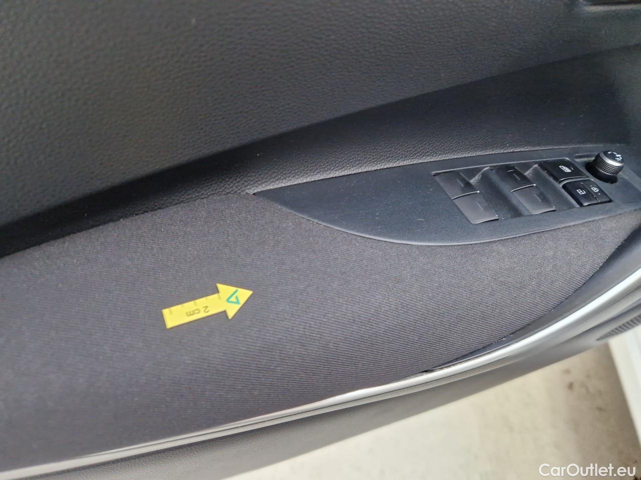  Toyota  Corolla 1.8 Hybrid Business HSD E-CVT #38