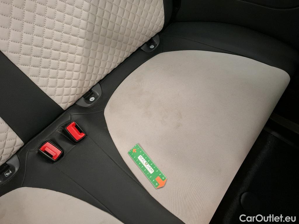  Fiat  500 FIAT  2015 3P Berline Hybrid 1.0 BSG 70 ch Dolcevita #4