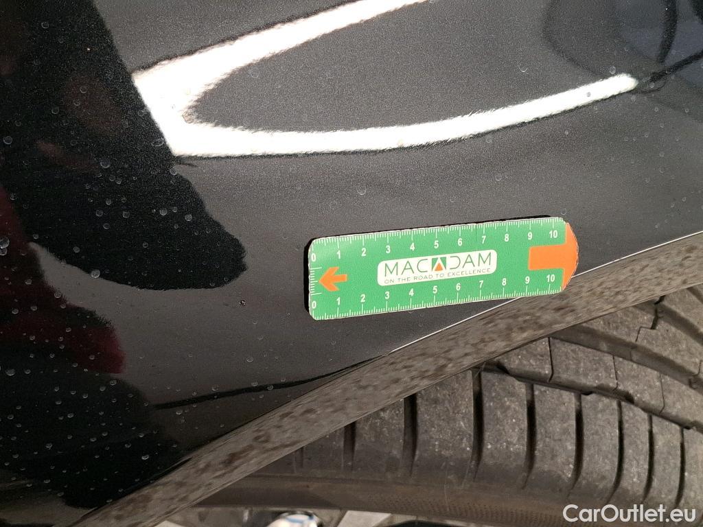  Bmw  Serie 3 BMW Série 3 Touring / 2022 / 5P / Break 318i 156ch Business Design BVA8 #10