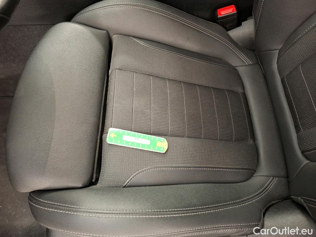  Bmw  Serie 3 BMW Série 3 Touring / 2022 / 5P / Break 318i 156ch Business Design BVA8 #21