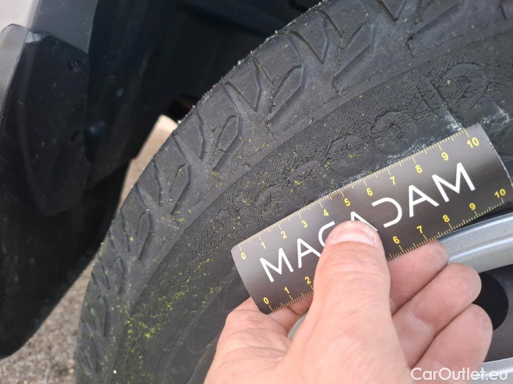  Ford  Transit  Custom/Tourneo Custom Combi 320 L1 Trend 2.0 130CV BVM6 #4