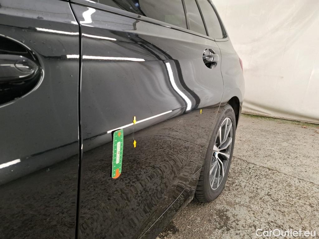  Bmw  Serie 3 BMW Série 3 Touring / 2022 / 5P / Break 318i 156ch Business Design BVA8 #16
