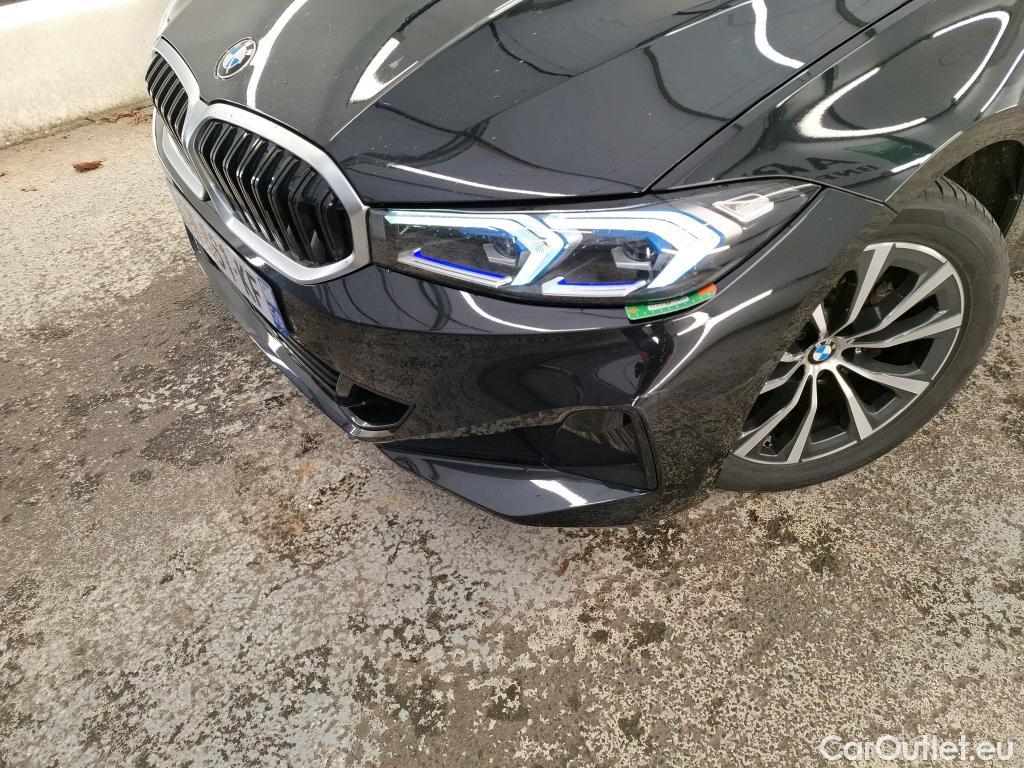  Bmw  Serie 3 BMW Série 3 Touring / 2022 / 5P / Break 318i 156ch Business Design BVA8 #12