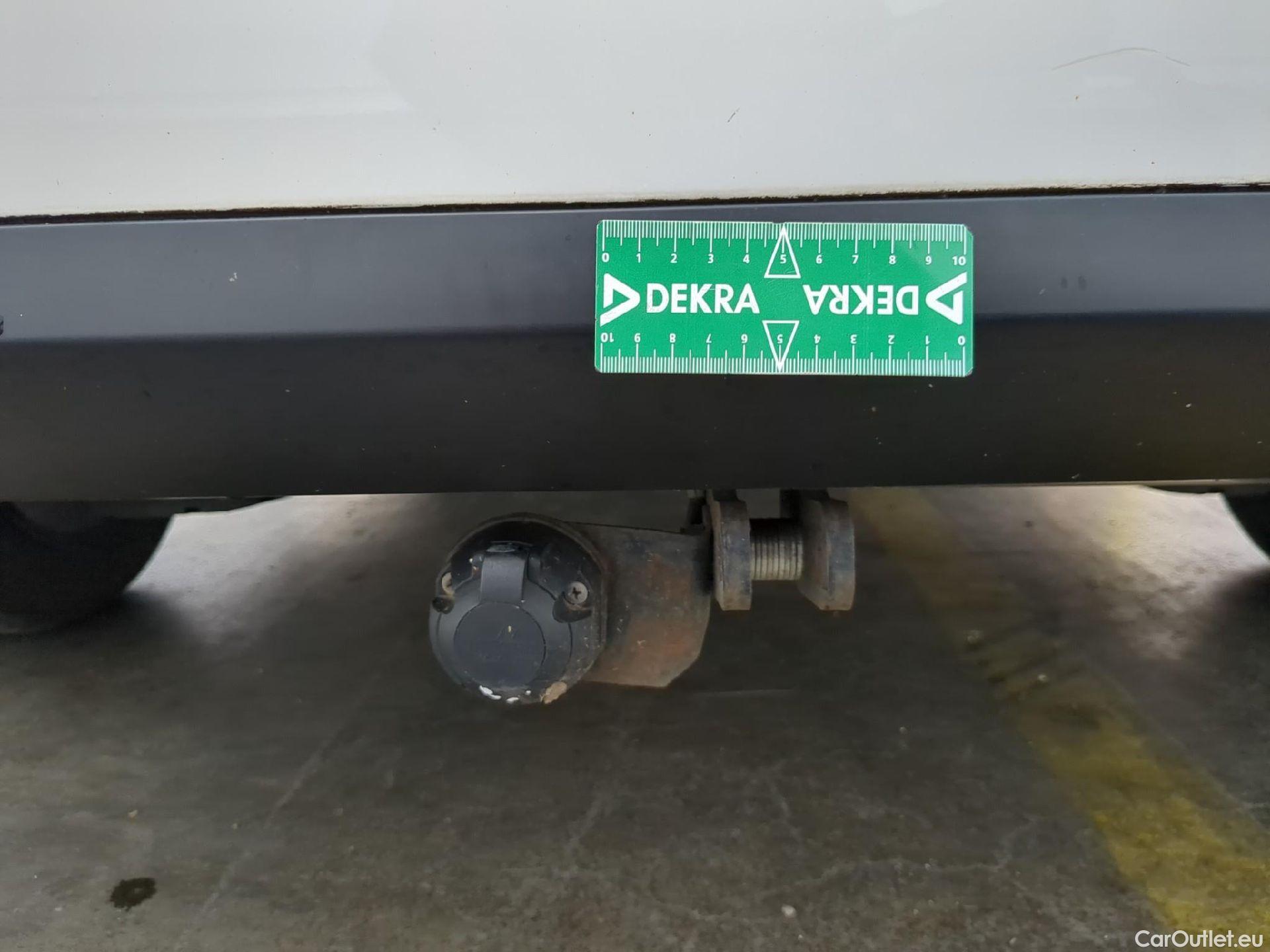  Citroen  C4 Grand Picasso /Spacetourer Shine 1.5 BlueHDi 130CV BVA8 E6d / VO RECONDITIONNE - PHOTOS AVANT RECONDITIONNEMENT #3