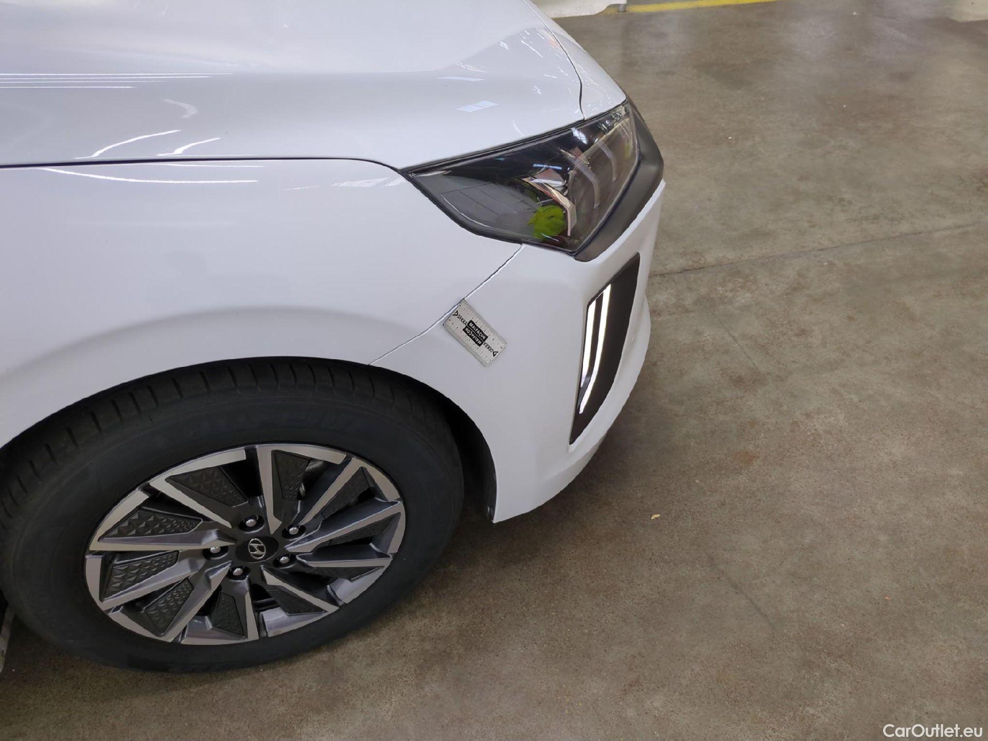  Hyundai   Ioniq Ioniq Creative Electric 38kWh BVA / VO RECONDITIONNE - PHOTOS AVANT RECONDITIONNEMENT #4