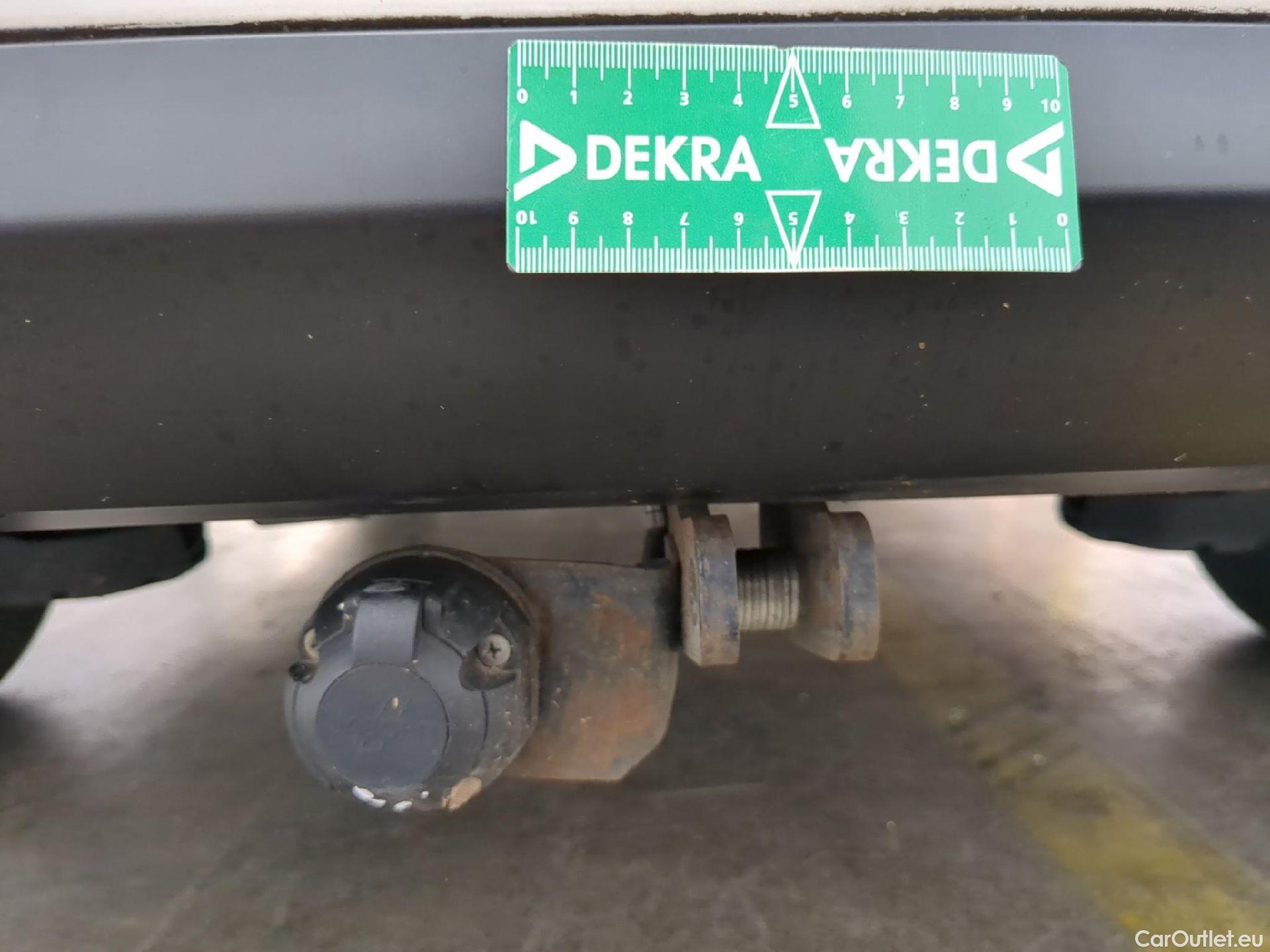  Citroen  C4 Grand Picasso /Spacetourer Shine 1.5 BlueHDi 130CV BVA8 E6d / VO RECONDITIONNE - PHOTOS AVANT RECONDITIONNEMENT #4