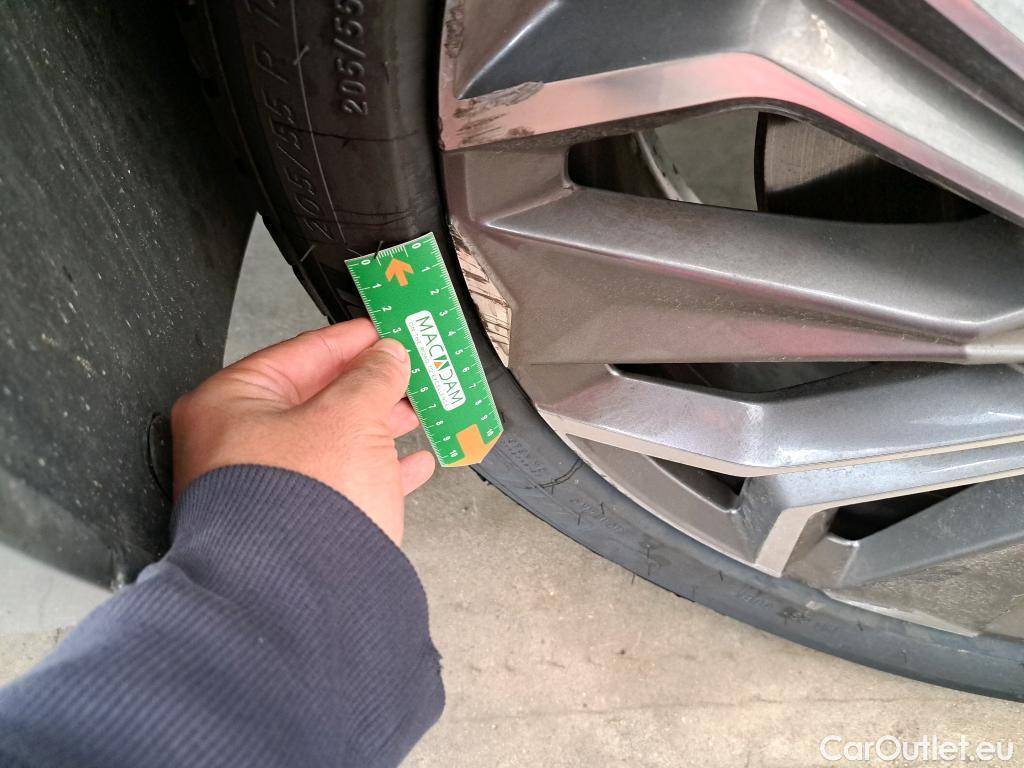  DS  DS4 DS DS 4 / 2021 / 5P / Berline E-TENSE 225 TROCADERO AUTO #5