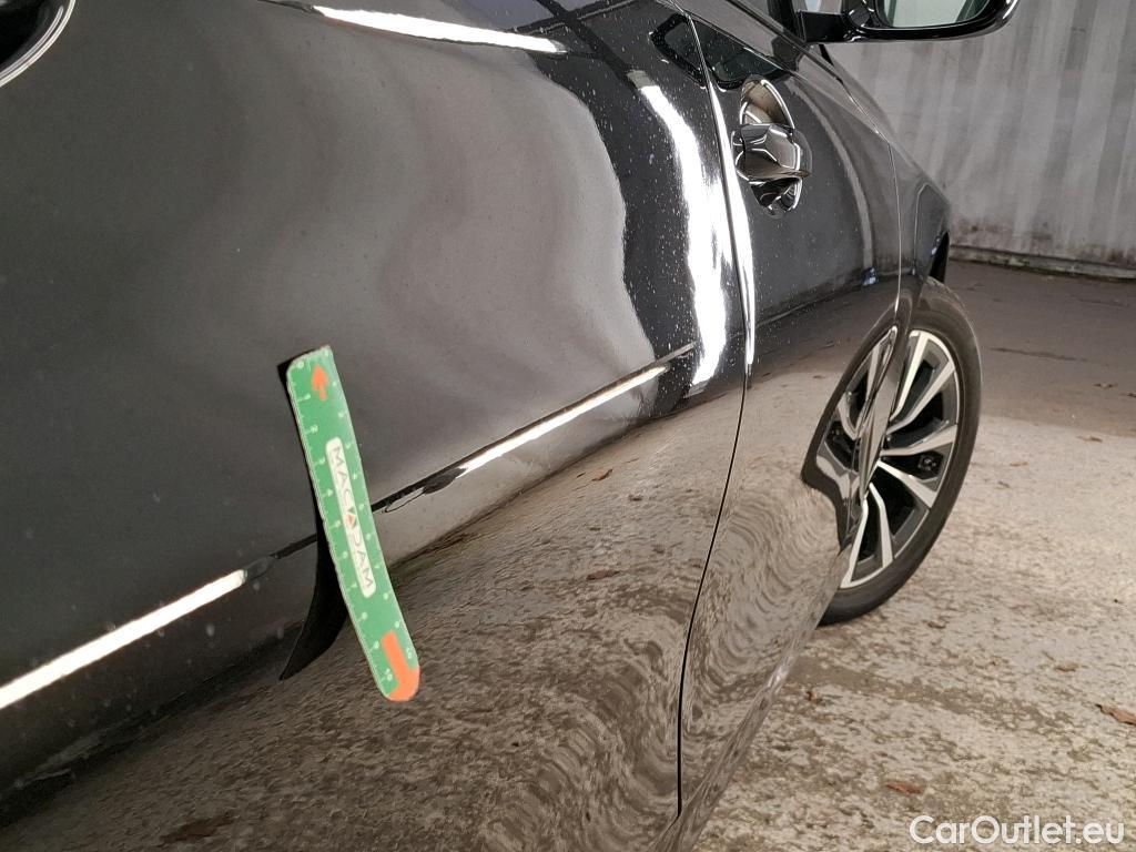  Bmw  Serie 3 BMW Série 3 Touring / 2022 / 5P / Break 318i 156ch Business Design BVA8 #6