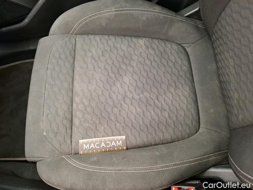  Ford  Fiesta  Titanium 1.0 EcoBoost 95 BVM / VO RECONDITIONNE - PHOTOS AVANT RECONDITIONNEMENT #6