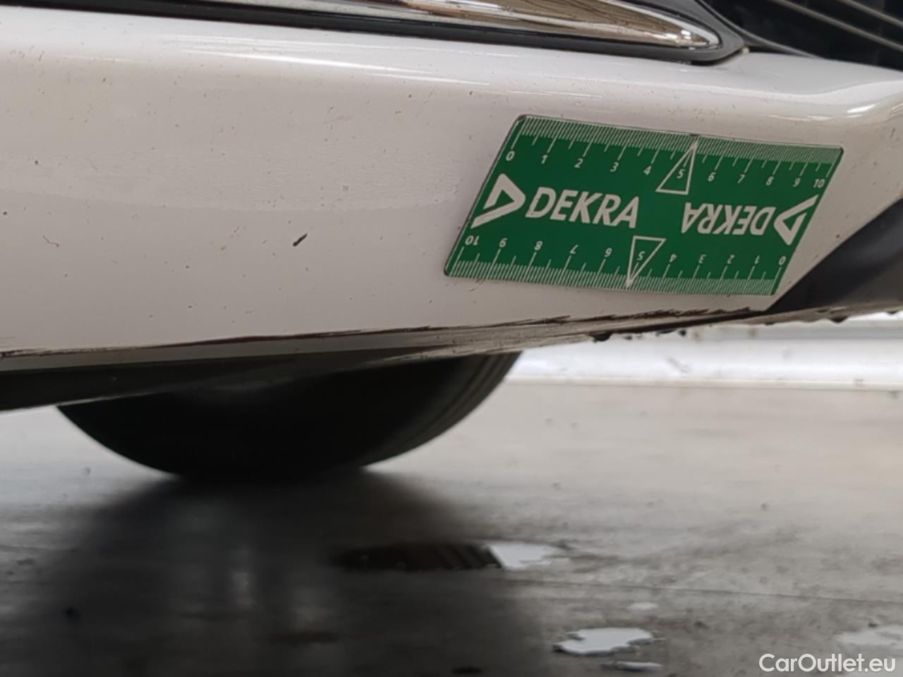  Citroen  C4 Grand Picasso /Spacetourer Shine 1.5 BlueHDi 130CV BVA8 E6d / VO RECONDITIONNE - PHOTOS AVANT RECONDITIONNEMENT #16