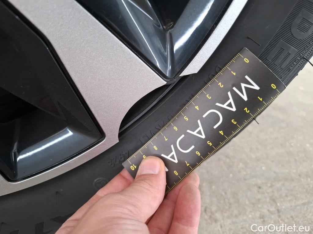  Ford  Fiesta  Titanium 1.0 EcoBoost 95 BVM / VO RECONDITIONNE - PHOTOS AVANT RECONDITIONNEMENT #5